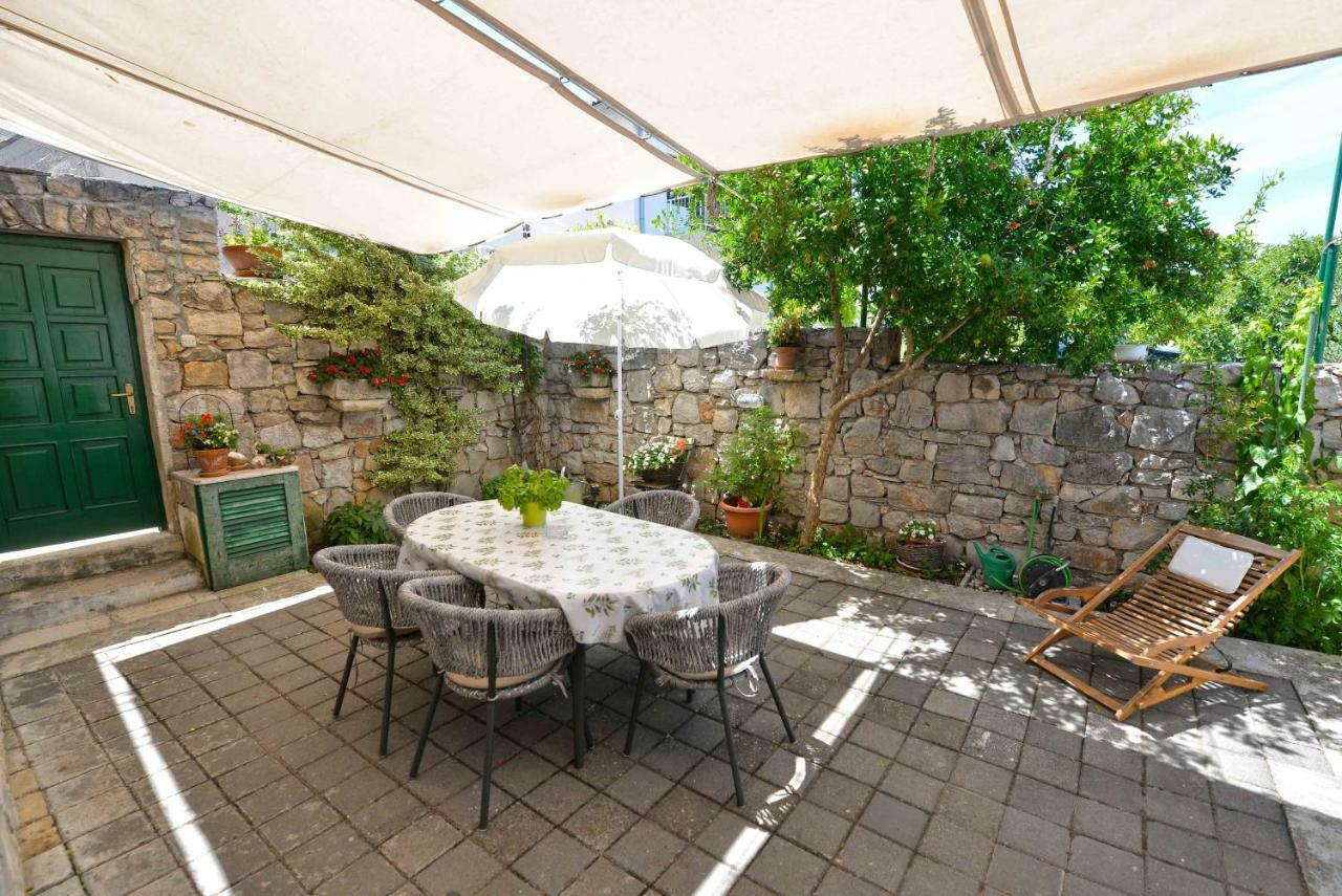 Apartment Stari Murter Exterior foto
